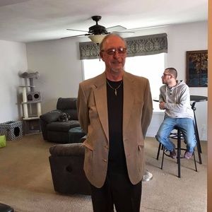 Meet your Posher, Edward